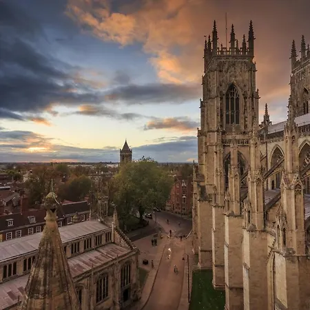 Modern, Romantic In - Pass The Keys York
