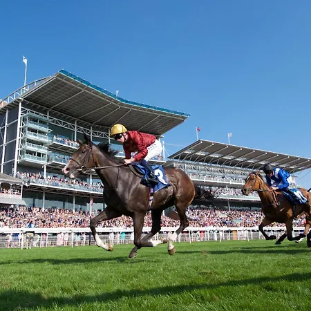 Apartamento 1st Floor Nunnery Modern, Romantic 1 Bed In Pass The Keys *